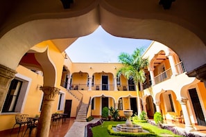 Exterior - Central Mérida Double Room — Near Historic Sites & Local Dining (Mérida)