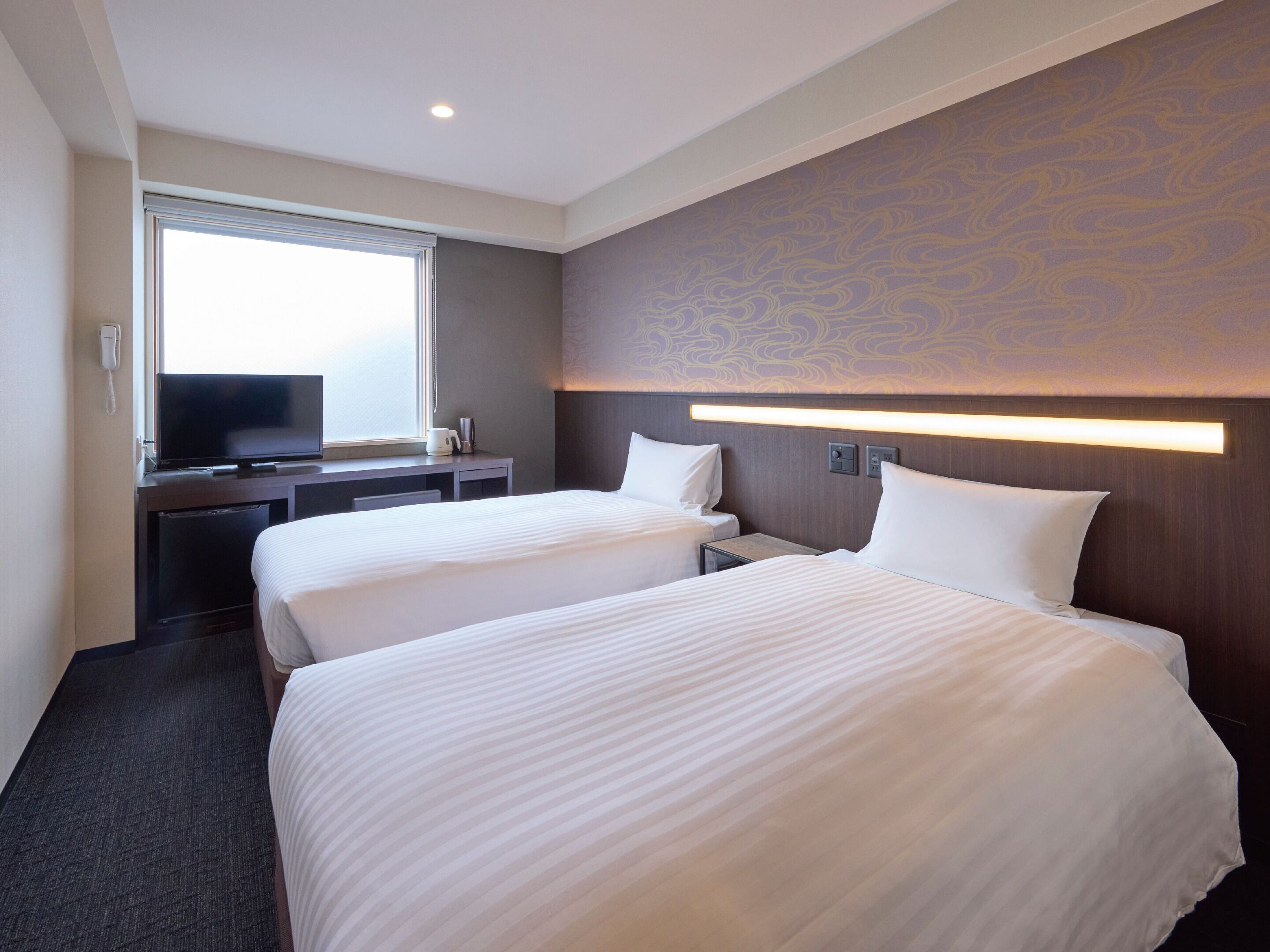 Standard Twin, Non-smoking