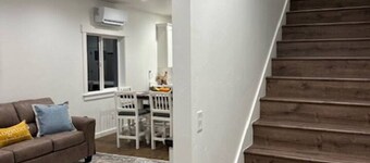 The Dam Lakehouse B, Fishing & Boating Basecamp