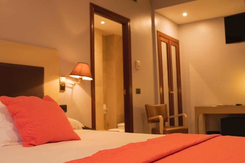 Chambre Simple, vue ville