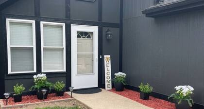 6BR Group Stay Near KC World Cup & Arrowhead