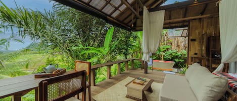 Khu ẩm thực ngoài trời