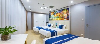 Golden Phoenix PEK Airport T3 Beijing 