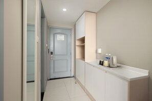 บริการอาหารในห้องพัก
