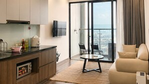 Family Apartment, Balcony, City View - X-Stay Bloom (Hai Phong)