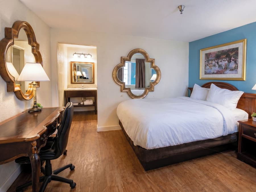 Desk, free WiFi, bed sheets