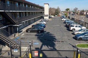 Exterior - Sacramento Inn & Suites Cal Expo I-80 (Sacramento)