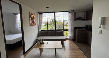 Central apartment near the airport, terminal, US embassy, etc.