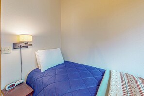 4 Schlafzimmer, Bügeleisen/Bügelbrett, Internetzugang, Bettwäsche