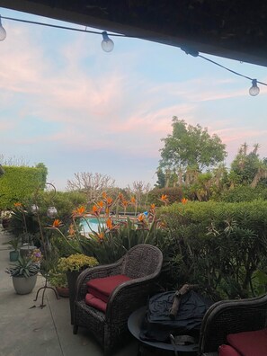Terrace/patio - Peaceful Oasis with pool in Rolling Hills (Rolling Hills)
