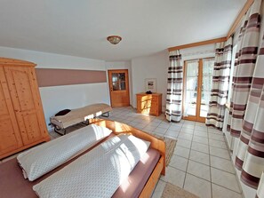 Room - Vrbo Property (Aschau im Chiemgau)