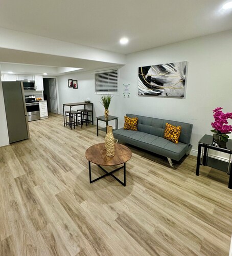 Cozy 2 Bedroom Luxury Suite