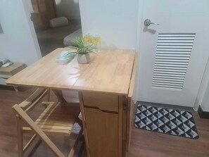 Dining - Serēva Stay | Near Araneta City Cubao (Quezon City)