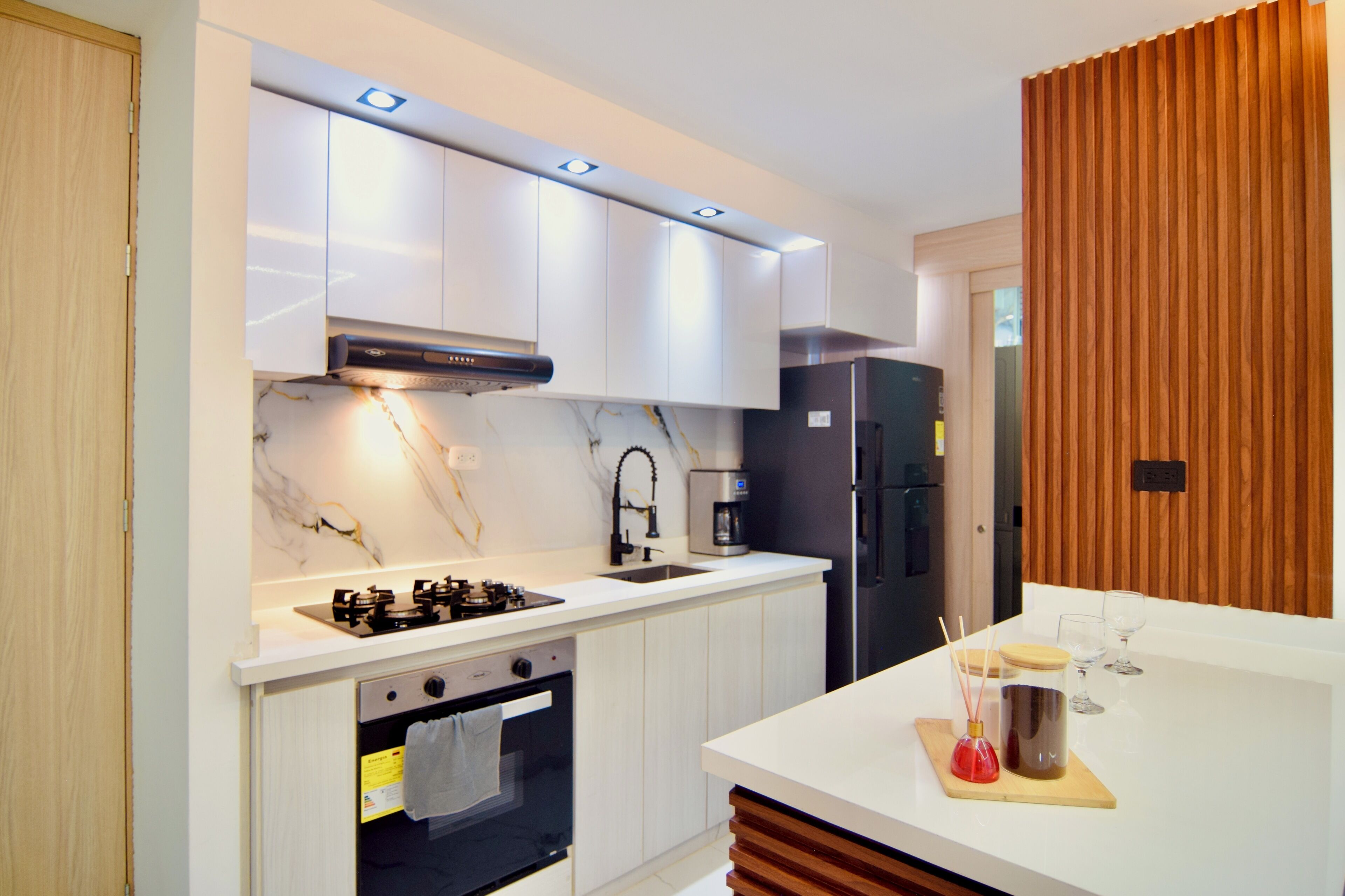 Microwave, oven, stovetop
