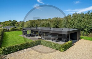 Exterior - Stunning home in Hemmet with sauna (Hemmet)