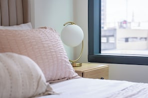 1 chambre, fer et planche à repasser, Wi-Fi, draps fournis