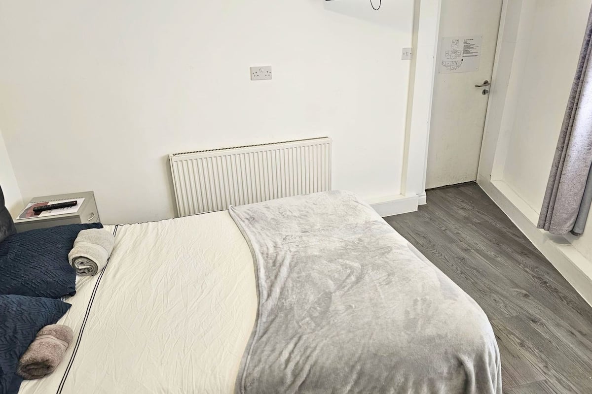 Doppelzimmer, eigenes Bad, Gartenblick