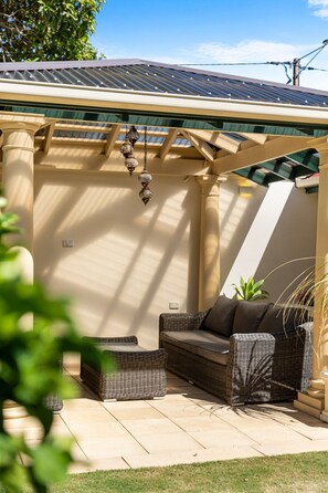 Terrace/patio - Wayville House—Inner-city Heritage Charm with Garden (Wayville)