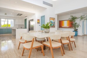 Dining - Private Luxury Villa in Casa de Campo | Pool, Staff & Resort Access (La Romana)