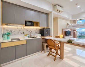 Apartment, 3 Schlafzimmer, Stadtblick | Eigene Küche