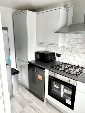 Micro-ondas, fogão, cooktop