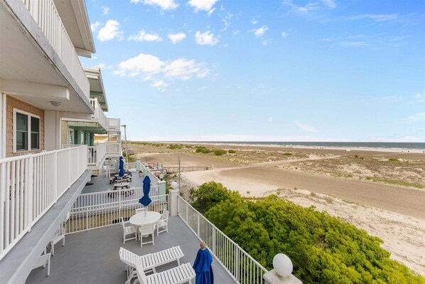 Terrace/patio - Beachfront Paradise at The Summer Sands with Ocean Views (North Wildwood)