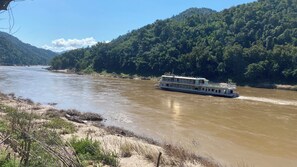 Basic Shared Dormitory, Lanai, River View | Miscellaneous - Mekong Backpackers Hostel  (Pakbeng)