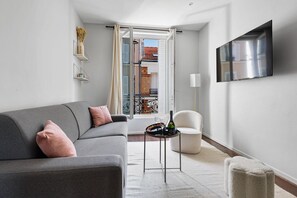 TV - TheBlueStay 253 - Cozy apartment - Paris 12th (Paris)