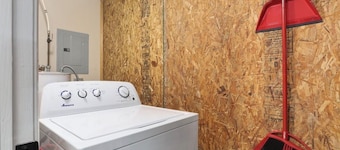 4867 2BR apt/15 minutes from airport/Downtown