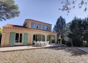 Outdoor dining - Villa Aristide Maillol (ROQUEBRUNE SUR ARGENS)