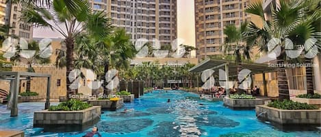 Piscine extérieure