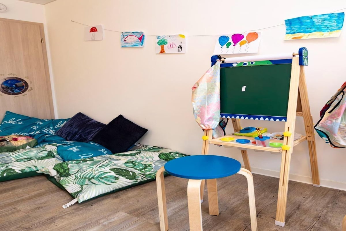 Rumah Deluks, 3 kamar tidur | Resepsionis