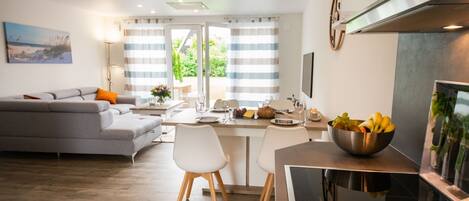 Maison Confort, 2 chambres | Cuisine privée