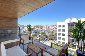 Terrace/patio - 3BR Rooftop & Pool in Marea (Cabo San Lucas)