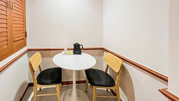 Deluxe tweepersoonskamer | Dineren