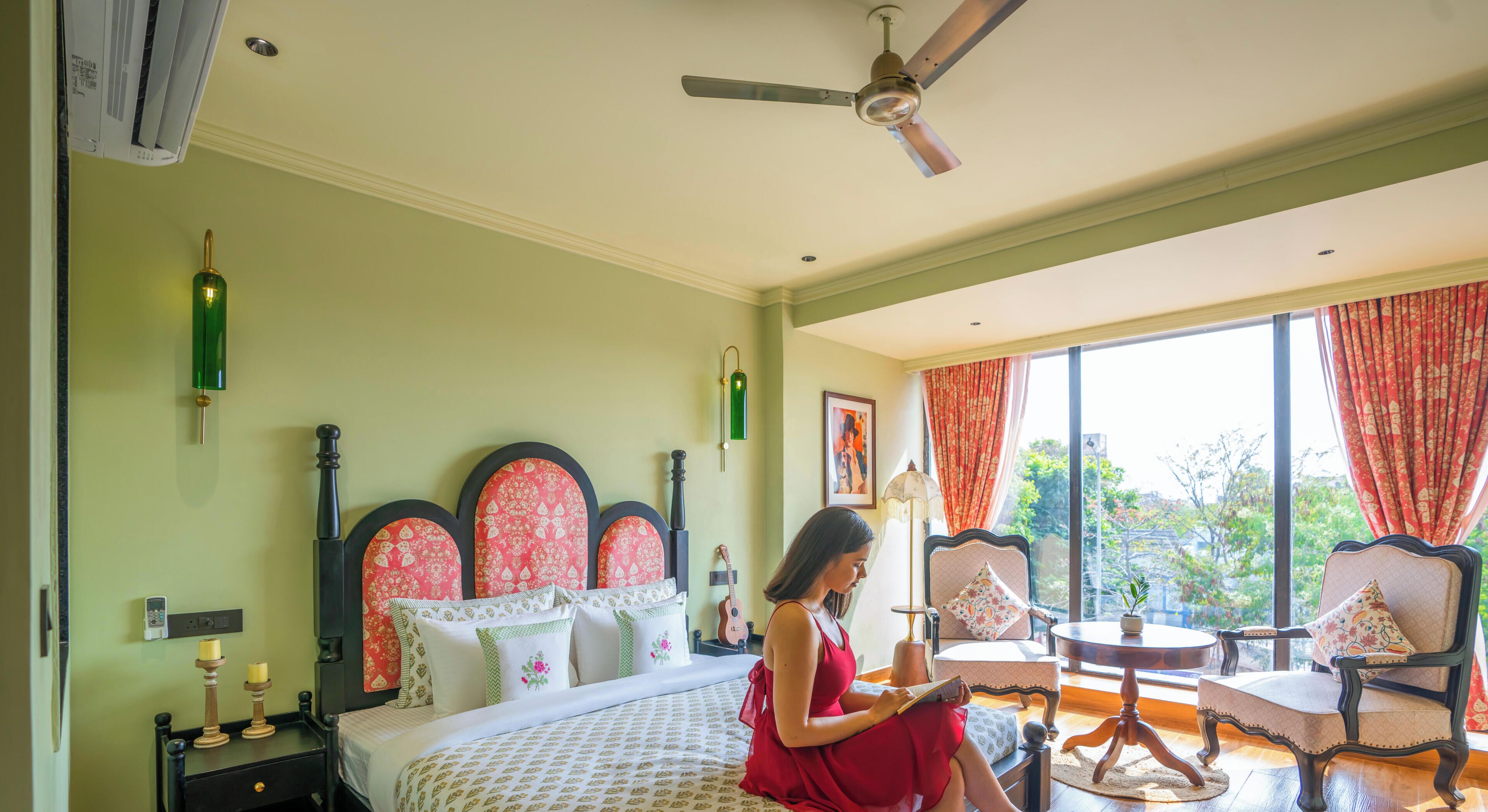 Phòng Cao cấp, quang cảnh thành phố