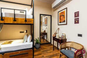 Deluxe Shared Dormitory - Zo Selections Jaipur by Zostel (Jaipur)