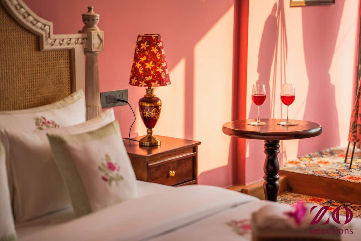 Premium Suite (with jacuzzi)