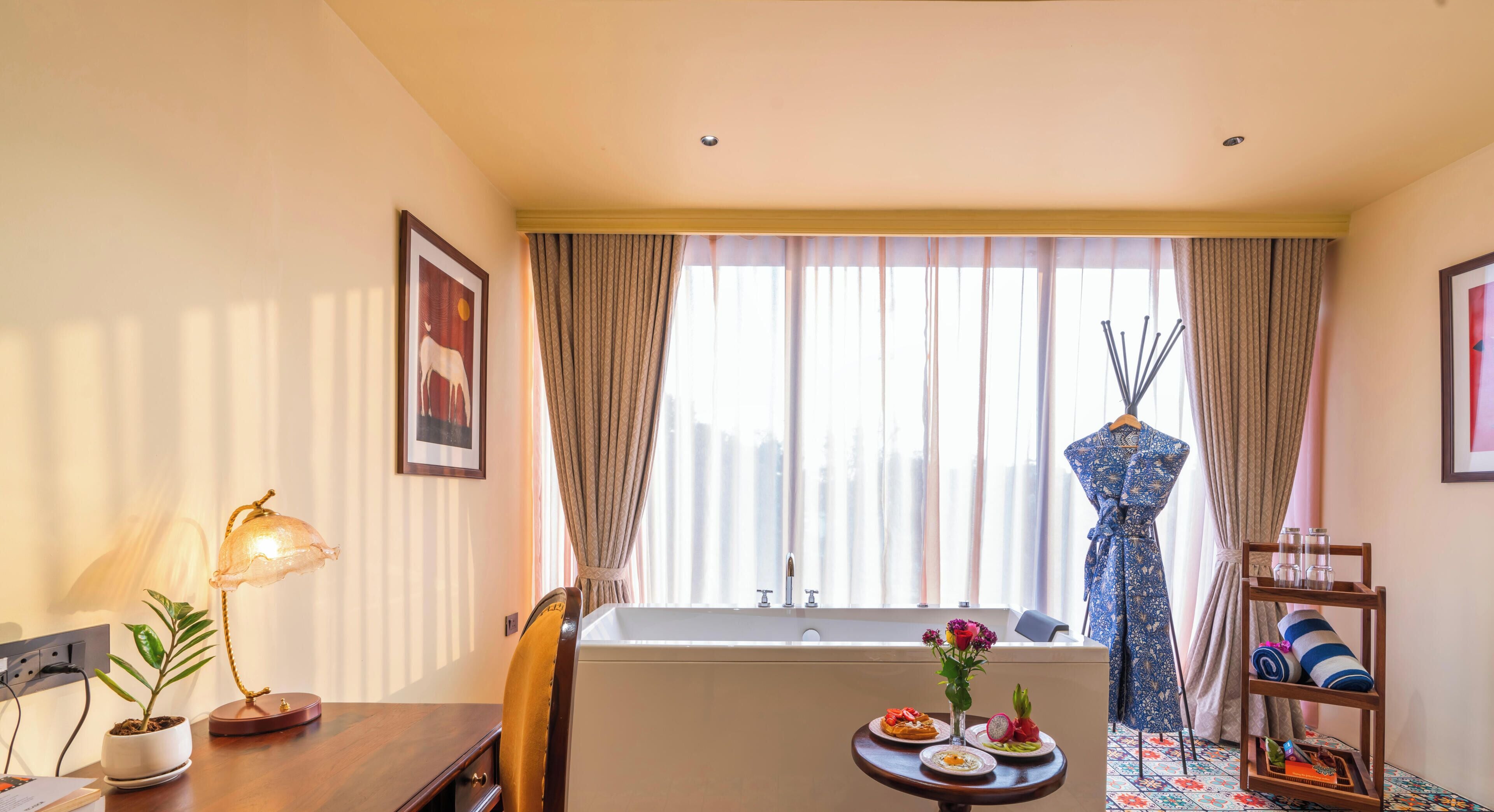 Premium Suite (with jacuzzi)