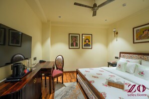 Phòng Tiêu chuẩn