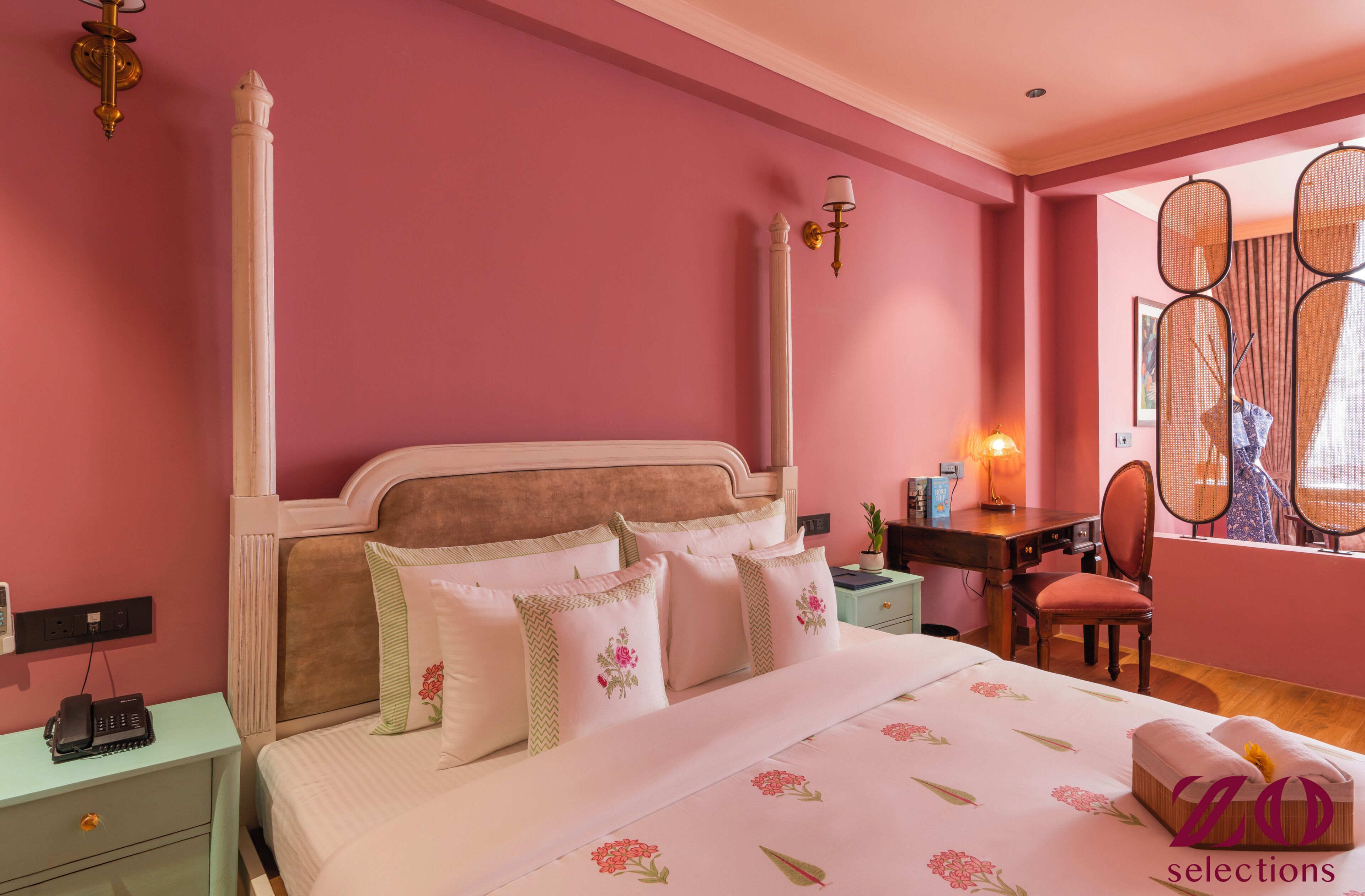 Superior Deluxe Room | Free WiFi