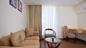 Suite | Living area - Regenta Z Vadodara (Vadodara)