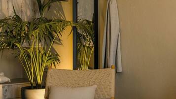 Junior Suite, Private Bathroom