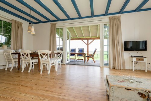 Gîte animé à proximité du lac à Schellinkhout