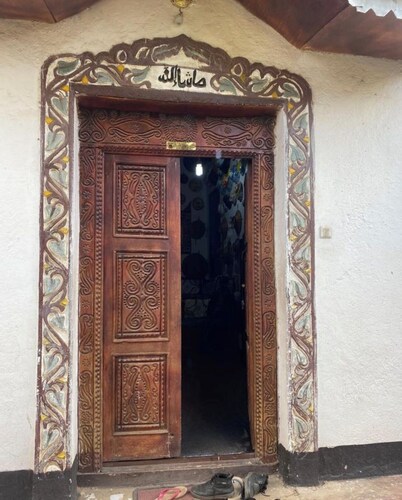 Traditional Guest House 