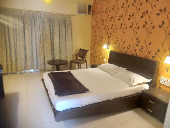 Room - Sea Princess by Seagull Resorts (Vasai)