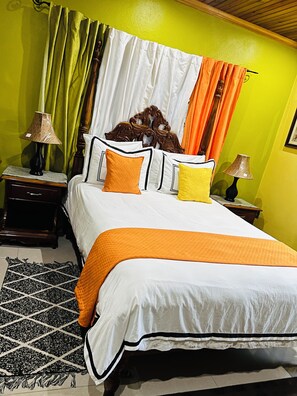 Deluxe Double Room, Garden View | Premium bedding, bed sheets - Windbreak Villa  (Buff Bay)