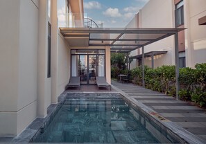 Superior 1 bedroom Pool Villa | Desk, free WiFi, bed sheets - Sunrise Pool Villa Cam Ranh  (Cam Lam)