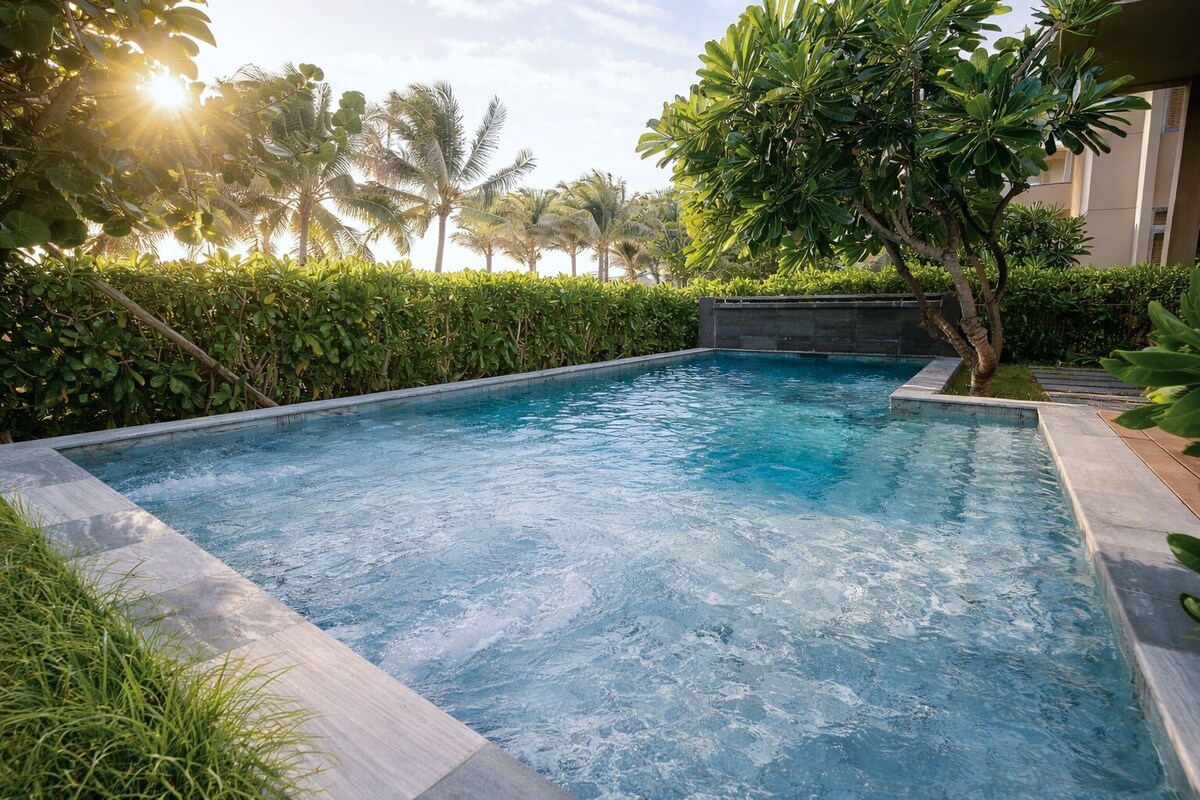 Private pool