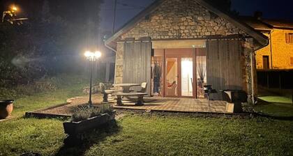 Fully renovated former barn 10 minutes from Lac de Vassivière.